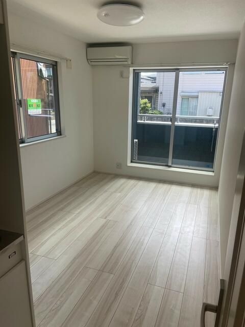 ��ʌ��������܎s��{��O���P���ڂ̃A�p�[�g�̋��ԁE���r���O