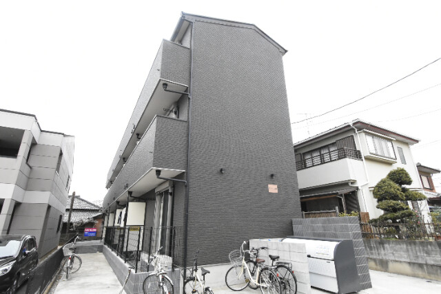 ��ʌ��@�c�s�@�c�P���ڂ̃A�p�[�g�̌����O��