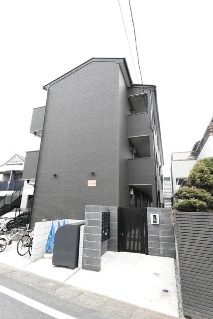 ��ʌ��@�c�s�@�c�P���ڂ̃A�p�[�g�̃G���g�����X