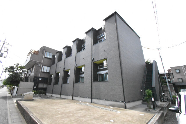 ��ʌ��������܎s�k��ޗǒ��̃A�p�[�g�̌����O��