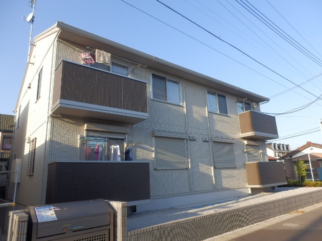 ��ʌ��������܎s�k��{�����S���ڂ̃A�p�[�g�̌����O��