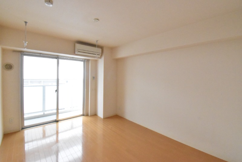 ��ʌ��z�J�s��z�J�S���ڂ̃}���V�����̋����E���r���O