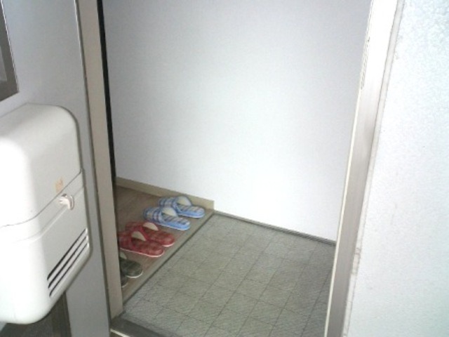 ��ʌ��������܎s����厚�w��̃A�p�[�g�̌���