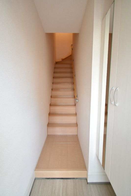 ��ʌ��������܎s�k��{�����S���ڂ̃A�p�[�g�̌���