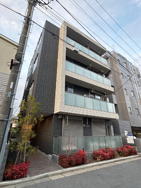 ��ʌ��������܎s��{�擌���Q���ڂ̃}���V�����̌����O��