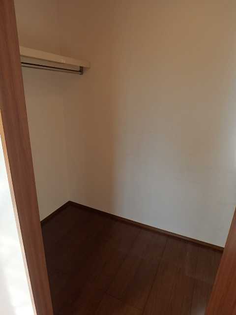 ��ʌ��������܎s�k��{�����S���ڂ̃A�p�[�g�̎��[