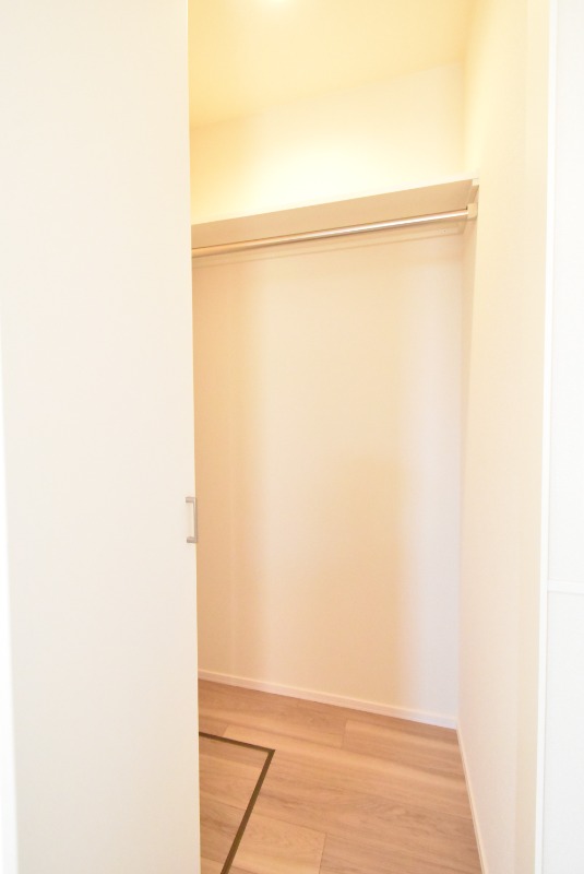 ��ʌ��z�J�s�{�{���R���ڂ̃}���V�����̎��[