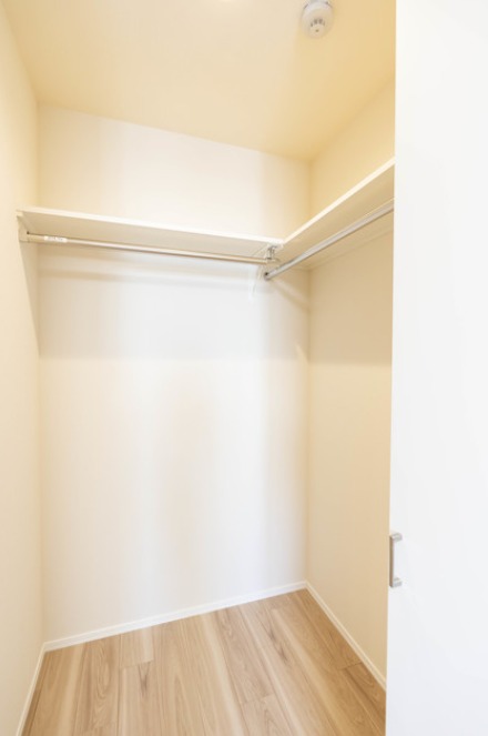 ��ʌ��������܎s��{�擌���Q���ڂ̃}���V�����̎��[