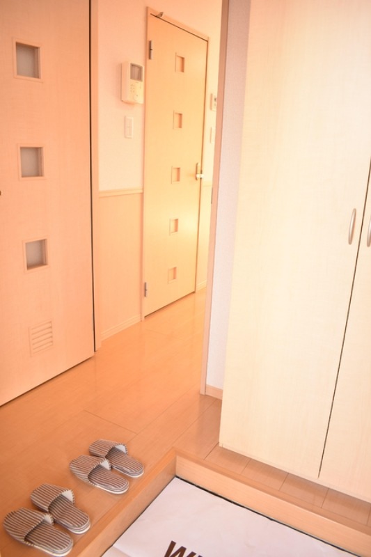 ��ʌ�����s�㕽�����P���ڂ̃A�p�[�g�̌���