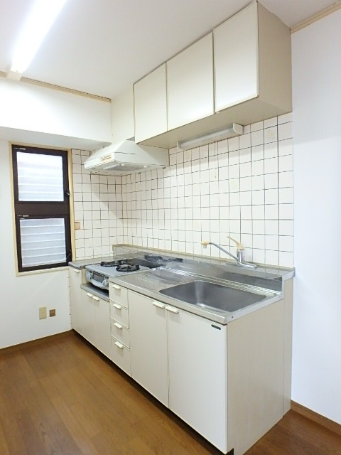 ��ʌ��������܎s���厚���c�E�̃}���V�����̃L�b�`��