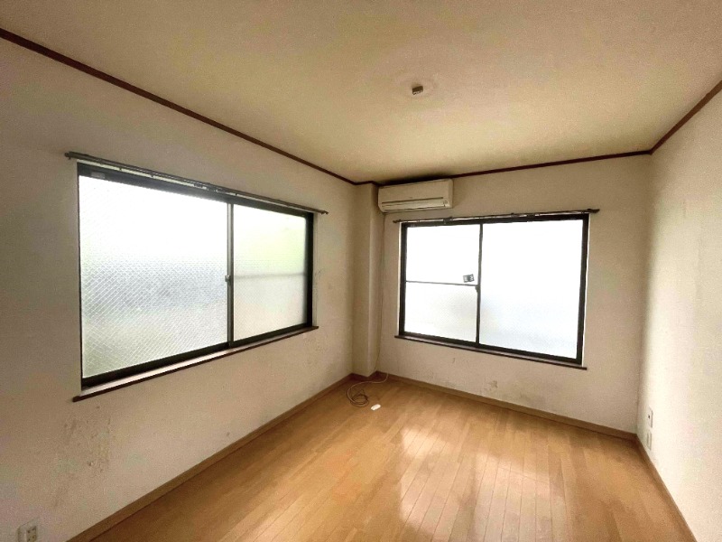 ��ʌ��������܎s�΋摾�c�E�P���ڂ̃}���V�����̋��ԁE���r���O