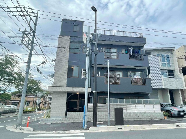 ��ʌ��������܎s�΋摾�c�E�P���ڂ̃}���V�����̃G���g�����X