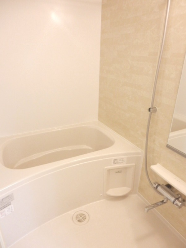 ��ʌ��������܎s����h�a�P���ڂ̃}���V�����̃o�X