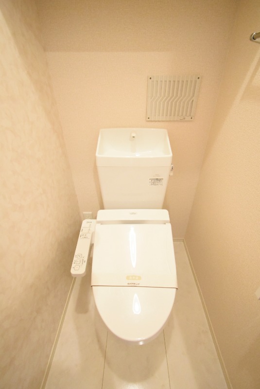 ��ʌ��������܎s�k��y�C���P���ڂ̃A�p�[�g�̃g�C��