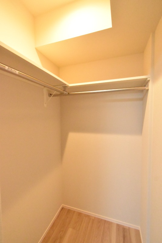 ��ʌ��z�J�s��z�J�R���ڂ̃}���V�����̎��[