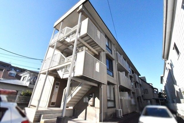 ��ʌ�����s�˒˓��Q����21-31�̃A�p�[�g�̌����O��