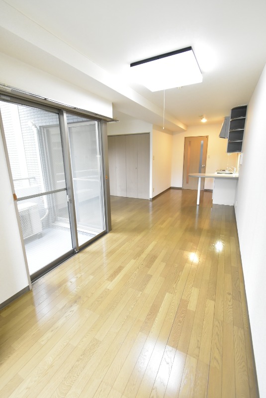 ��ʌ��������܎s��{��x�̓����P���ڂ̃}���V�����̋��ԁE���r���O