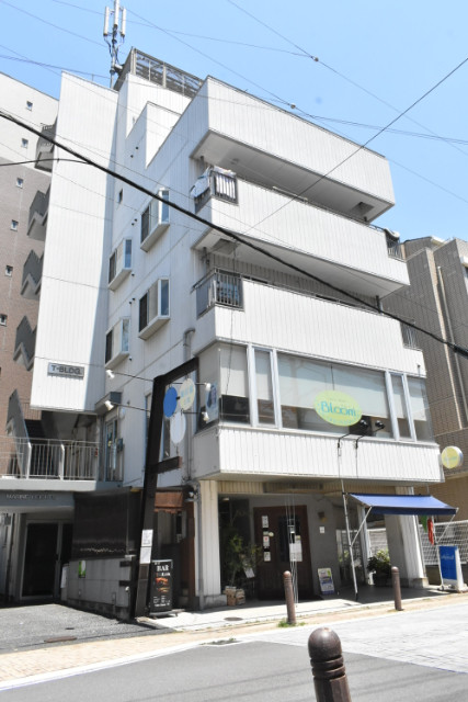 ��ʌ��������܎s����Y�a�R���ڂ̃}���V�����̌����O��