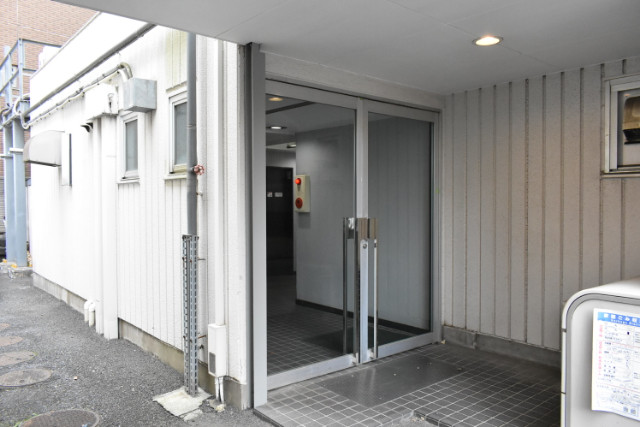 ��ʌ��������܎s����Y�a�R���ڂ̃}���V�����̃G���g�����X