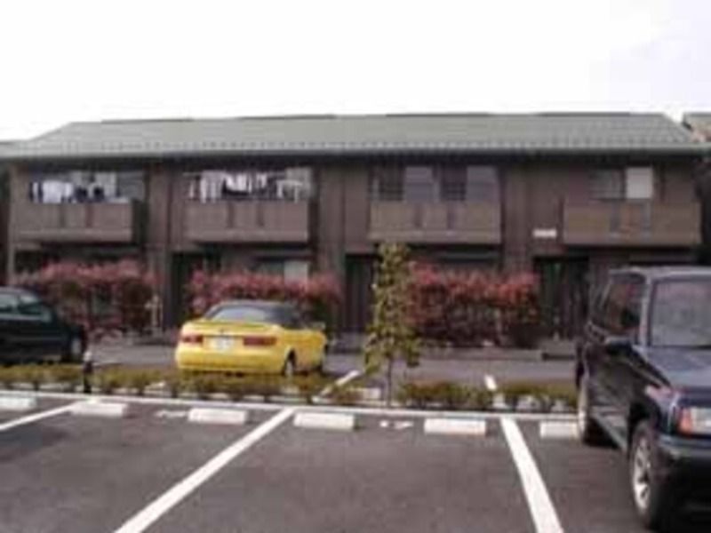 ��ʌ���z�s��g���P���ڂ̃A�p�[�g�̌����O��