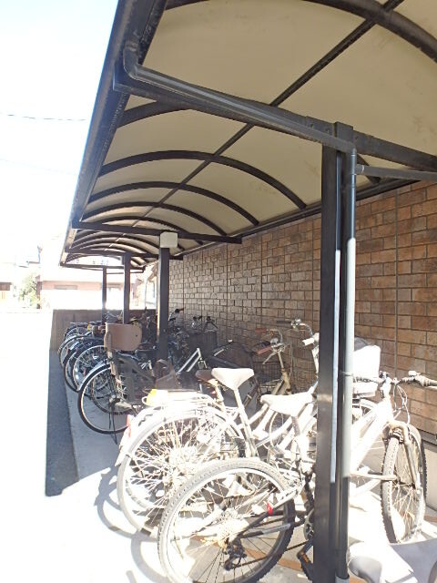 ��ʌ��������܎s��{��O���P���ڂ̃A�p�[�g�̂��̑�