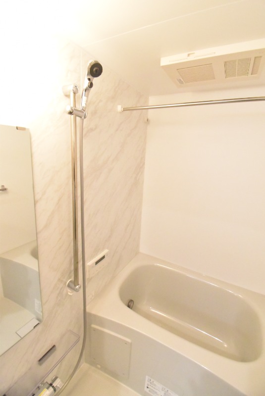 ��ʌ��������܎s��{���Ԓ��P���ڂ̃}���V�����̃o�X