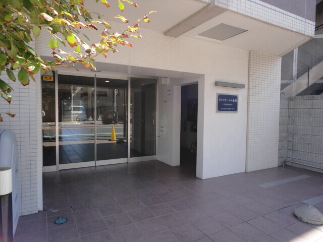 ��ʌ��������܎s��{��{���R���ڂ̃}���V�����̃G���g�����X