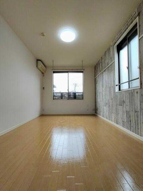 ��ʌ��z�J�s�k�z�J�P���ڂ̃A�p�[�g�̋��ԁE���r���O