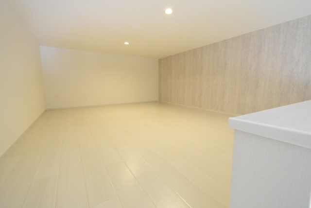 ��ʌ��������܎s������x�蒬�̃A�p�[�g�̐Q��