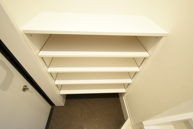 ��ʌ��������܎s������x�蒬�̃A�p�[�g�̎��[