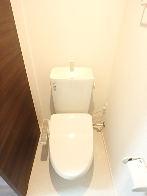 ��ʌ��������܎s��{��y�蒬�R���ڂ̃}���V�����̃g�C��