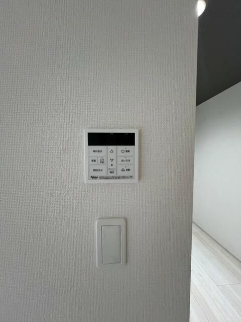 ��ʌ�����s�����R���ڂ̈�ˌ��Ă̂��̑��ݔ�