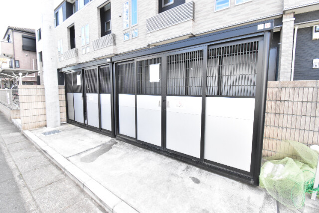 ��ʌ������s���]�P���ڂ̃A�p�[�g�̂��̑�