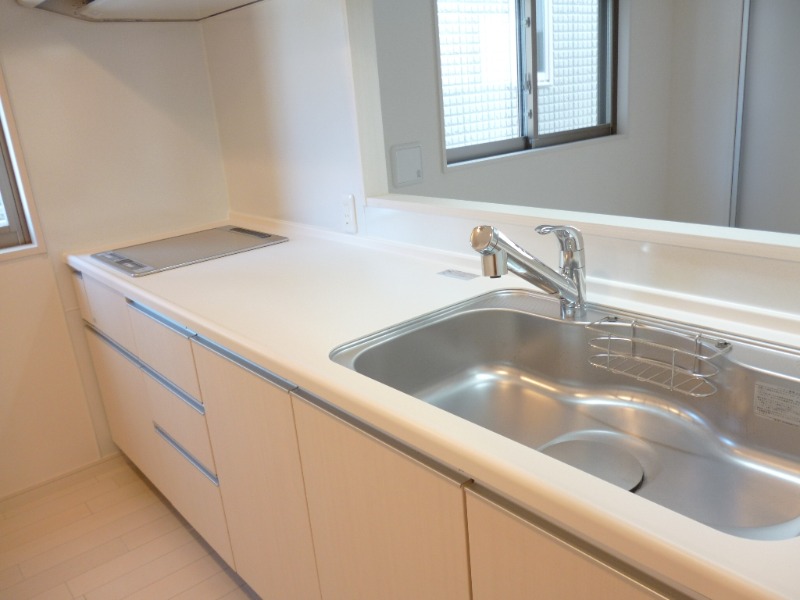 ��ʌ��������܎s��{���Ԓ��Q���ڂ̃}���V�����̃L�b�`��