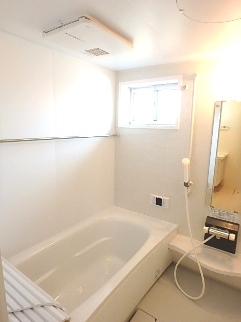 ��ʌ��������܎s�k��{�����̃A�p�[�g�̃o�X