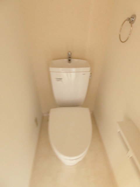 ��ʌ��k�����S�ɓޒ������Q���ڂ̃A�p�[�g�̃g�C��