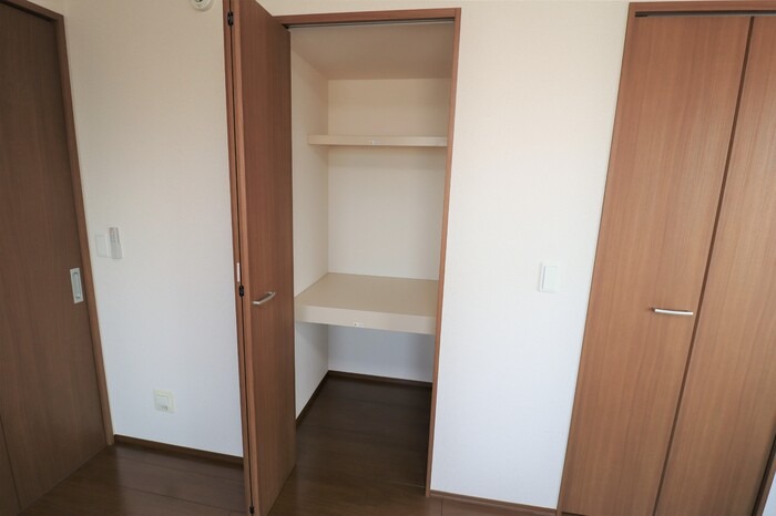 ��ʌ��z�J�s���C�N�^�E���T���ڂ̃A�p�[�g�̎��[