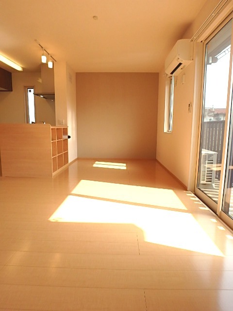 ��ʌ��������܎s�k��{�����̃A�p�[�g�̂��̑������E�X�y�[�X