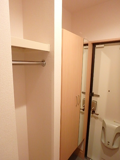 ��ʌ��������܎s�k��{�����̃A�p�[�g�̌���