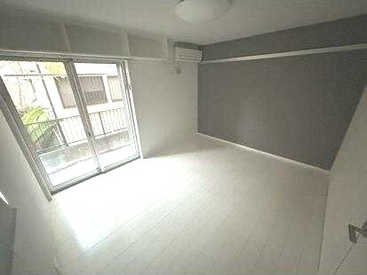 ��ʌ��������܎s����J��P���ڂ̃A�p�[�g�̋��ԁE���r���O