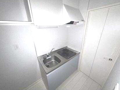 ��ʌ��������܎s����J��P���ڂ̃A�p�[�g�̃L�b�`��