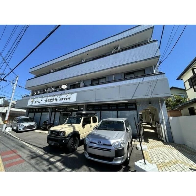 ��ʌ��������܎s��{��O���Q���ڂ̃}���V�����̌����O��
