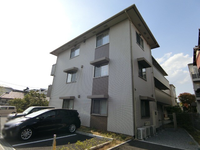 ��ʌ��������܎s�k��A�|���P���ڂ̃A�p�[�g�̌����O��