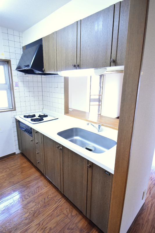 ��ʌ��������܎s��{��听���Q���ڂ̃}���V�����̃L�b�`��