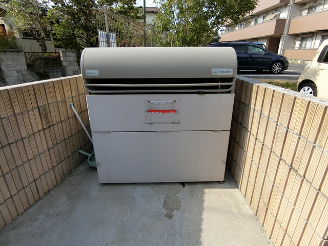 ��ʌ��������܎s�k��A�|���P���ڂ̃A�p�[�g�̂��̑�