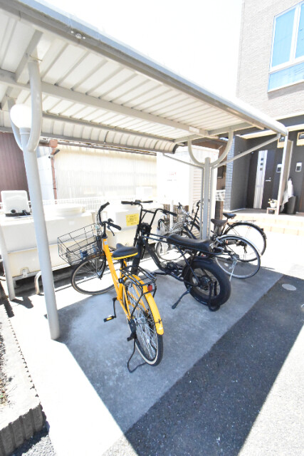 ��ʌ�����s���ԂR���ڂ̃A�p�[�g�̂��̑�