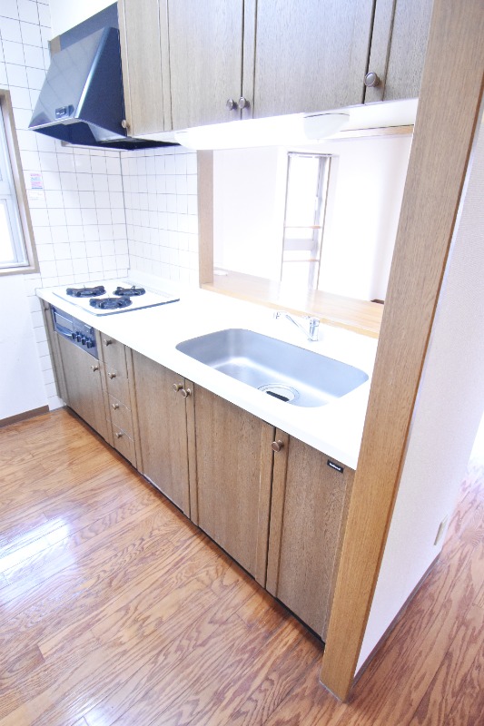 ��ʌ��������܎s��{��听���Q���ڂ̃}���V�����̃L�b�`��