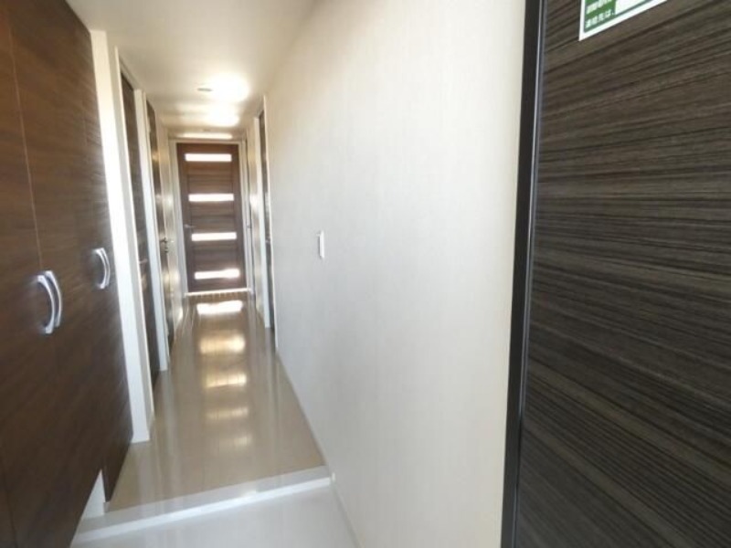 ��ʌ��������܎s��{��O���Q���ڂ̃}���V�����̌���