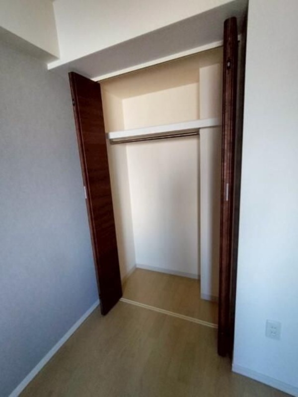 ��ʌ��������܎s��{��O���Q���ڂ̃}���V�����̎��[