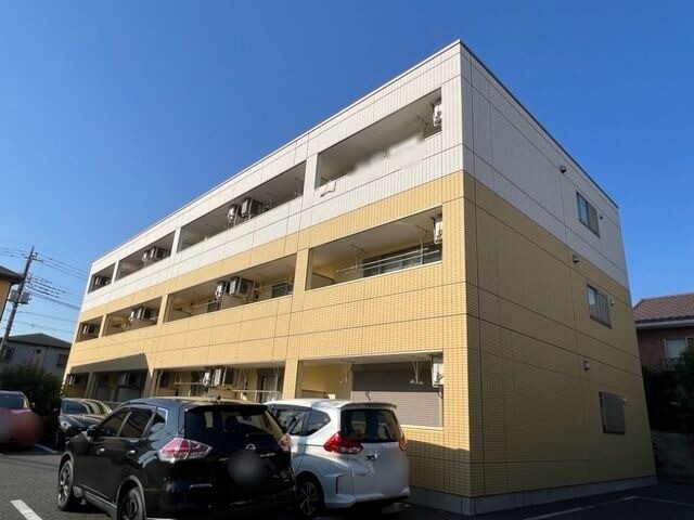 ��ʌ�����s�씵���J�U���ڂ̃}���V�����̌����O��